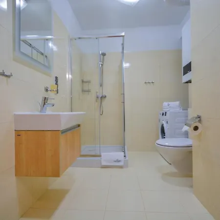 Апартаменты Na Wyspie - Casa Marina - Parking