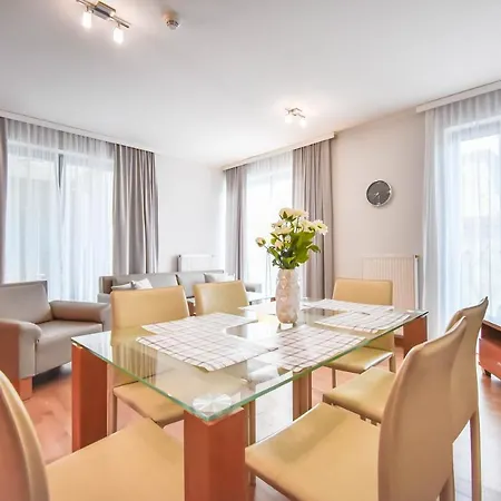 Апартаменты Na Wyspie - Casa Marina - Parking