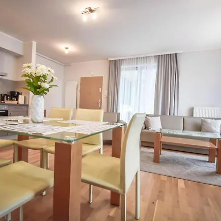 Na Wyspie - Casa Marina - Parking Apartment Swinoujscie