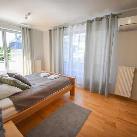Na Wyspie - Casa Marina - Parking Apartment